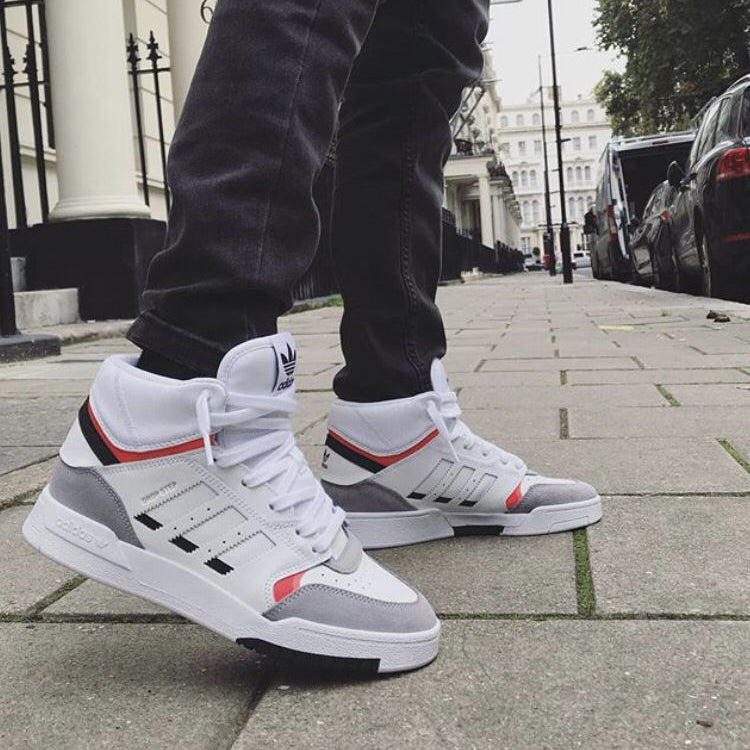 PREMIUM WHITE SPORTS SNEAKER FOR MEN