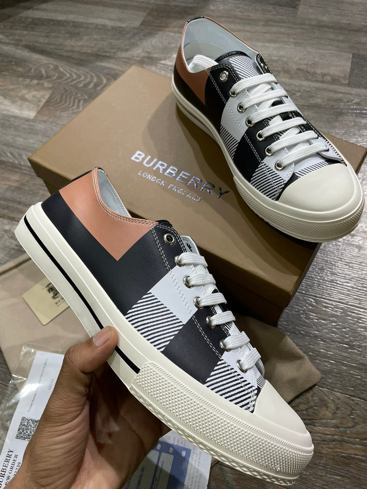 HIGH END QUALITY SNEAKERS FOR MEN