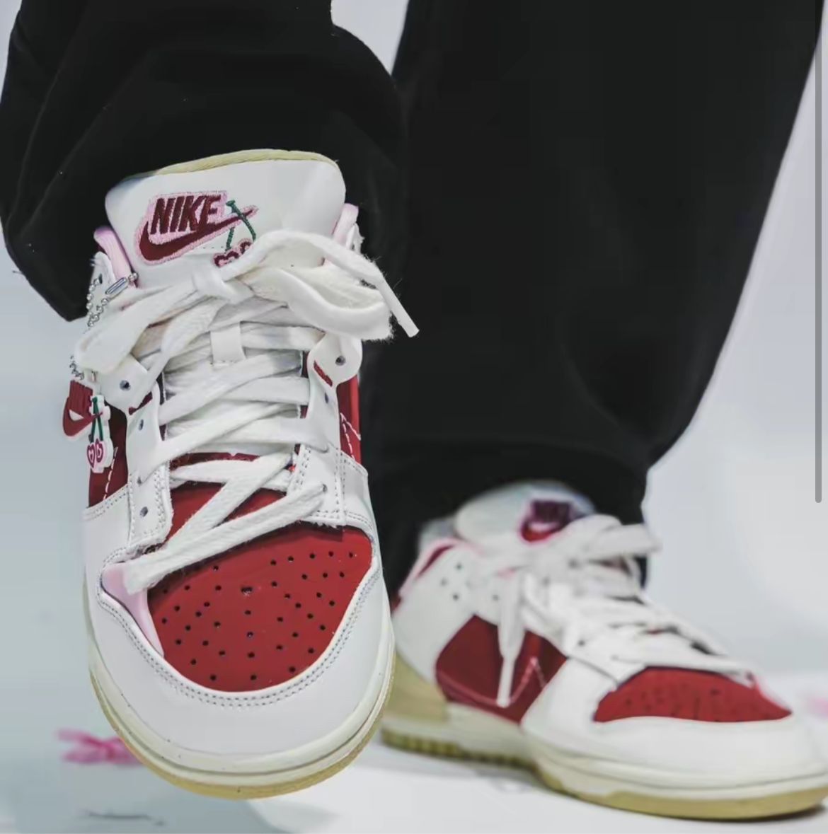 LUXURY CASUAL SNEAKERS FOR WOMEN