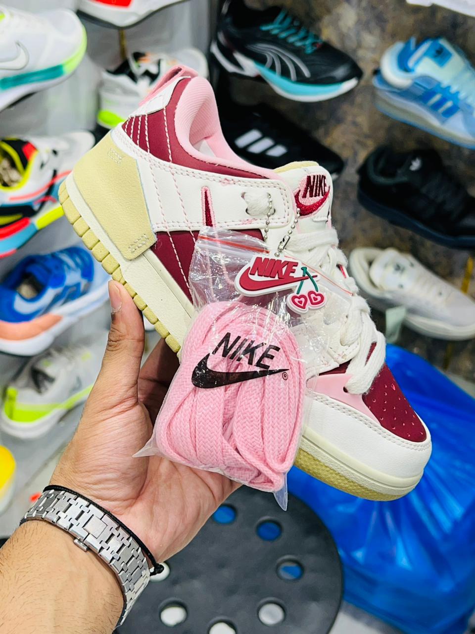 LUXURY CASUAL SNEAKERS FOR WOMEN