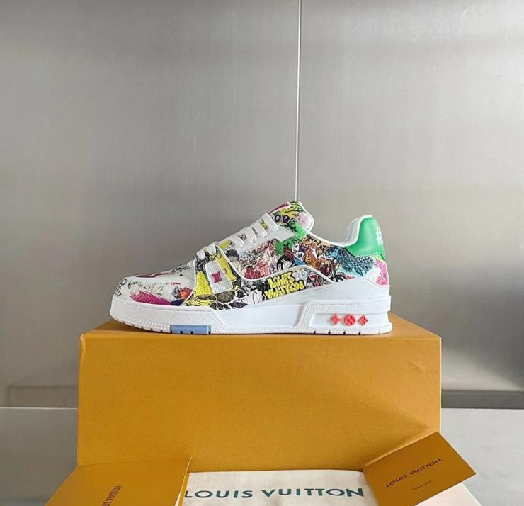 PREMIUM LUXURY SNEAKER IN STOCK