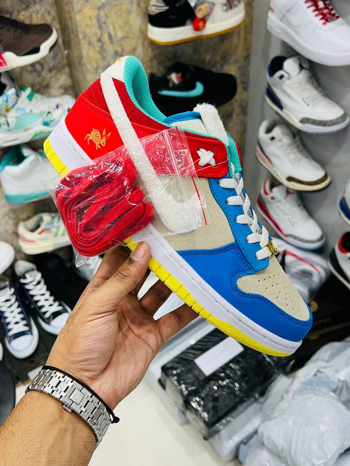 DUNK YEAR OF THE RABBIT FOSSIL STONE SNEAKER FOR MEN (BLUE)