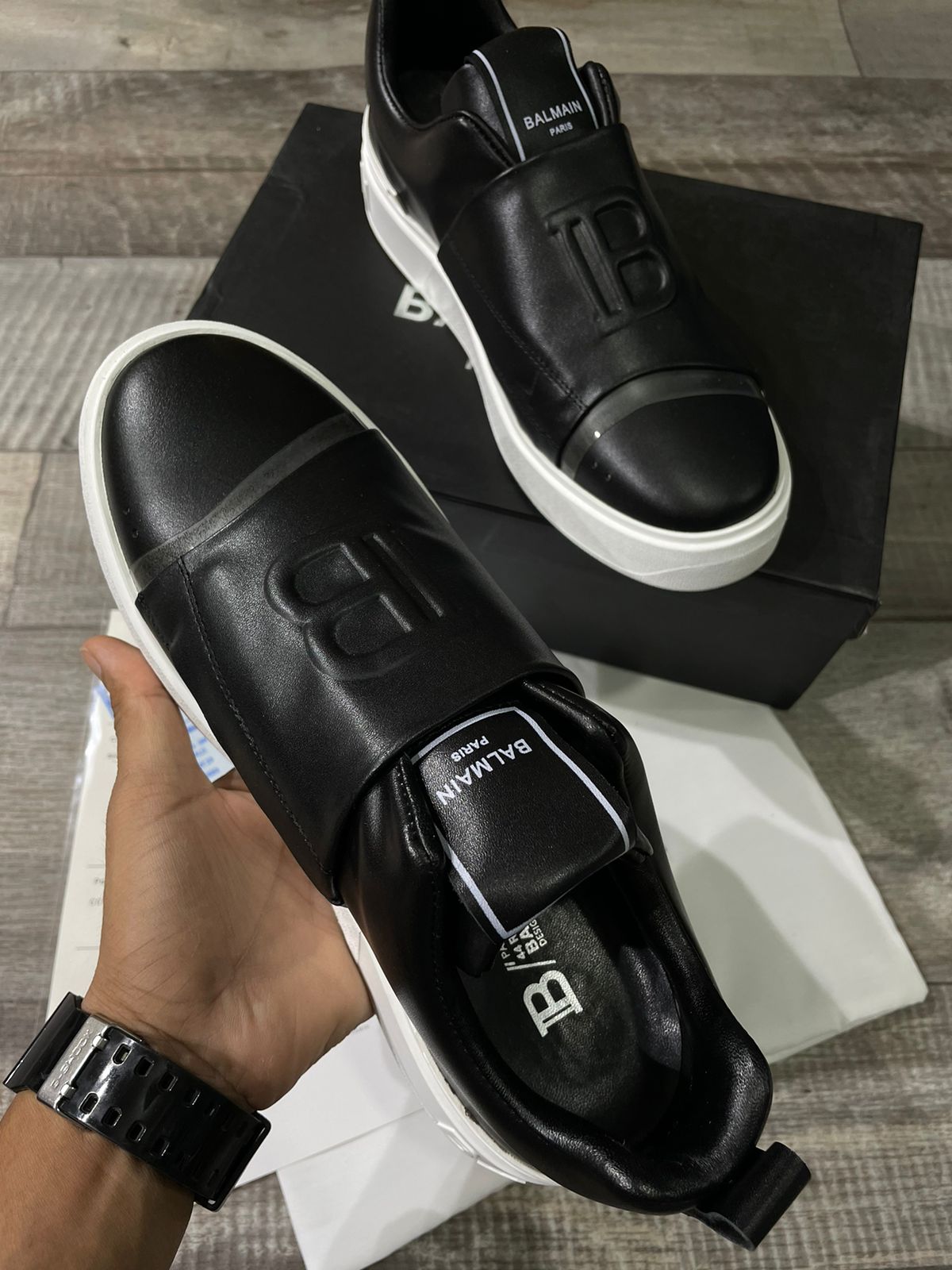LUXURY BLACK SNEAKERS FOR MEN