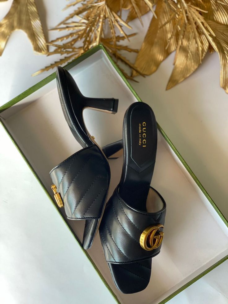 PREMIUM MULES FOR WOMEN