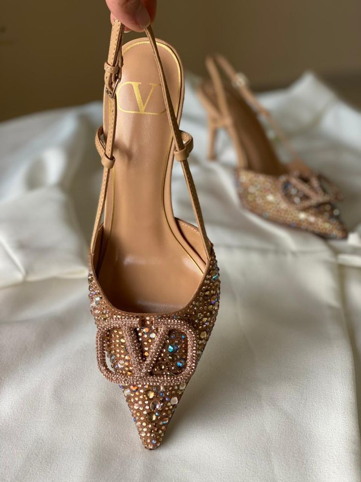 PREMIUM LUXURY HEEL IN STOCK FOR WOMEN