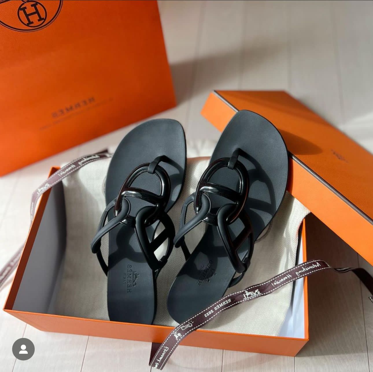 PREMIUM EGERIE SANDALS FLATS FOR WOMEN