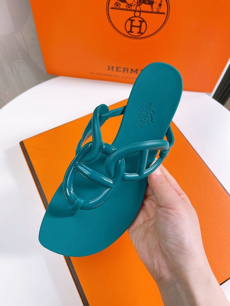 PREMIUM EGERIE SANDALS FLATS FOR WOMEN