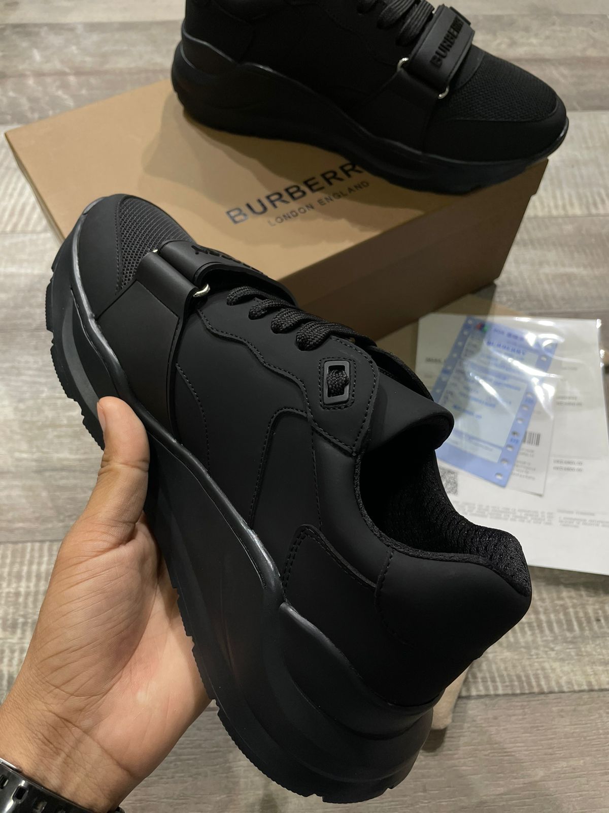 LUXURY SNEAKERS FOR MEN