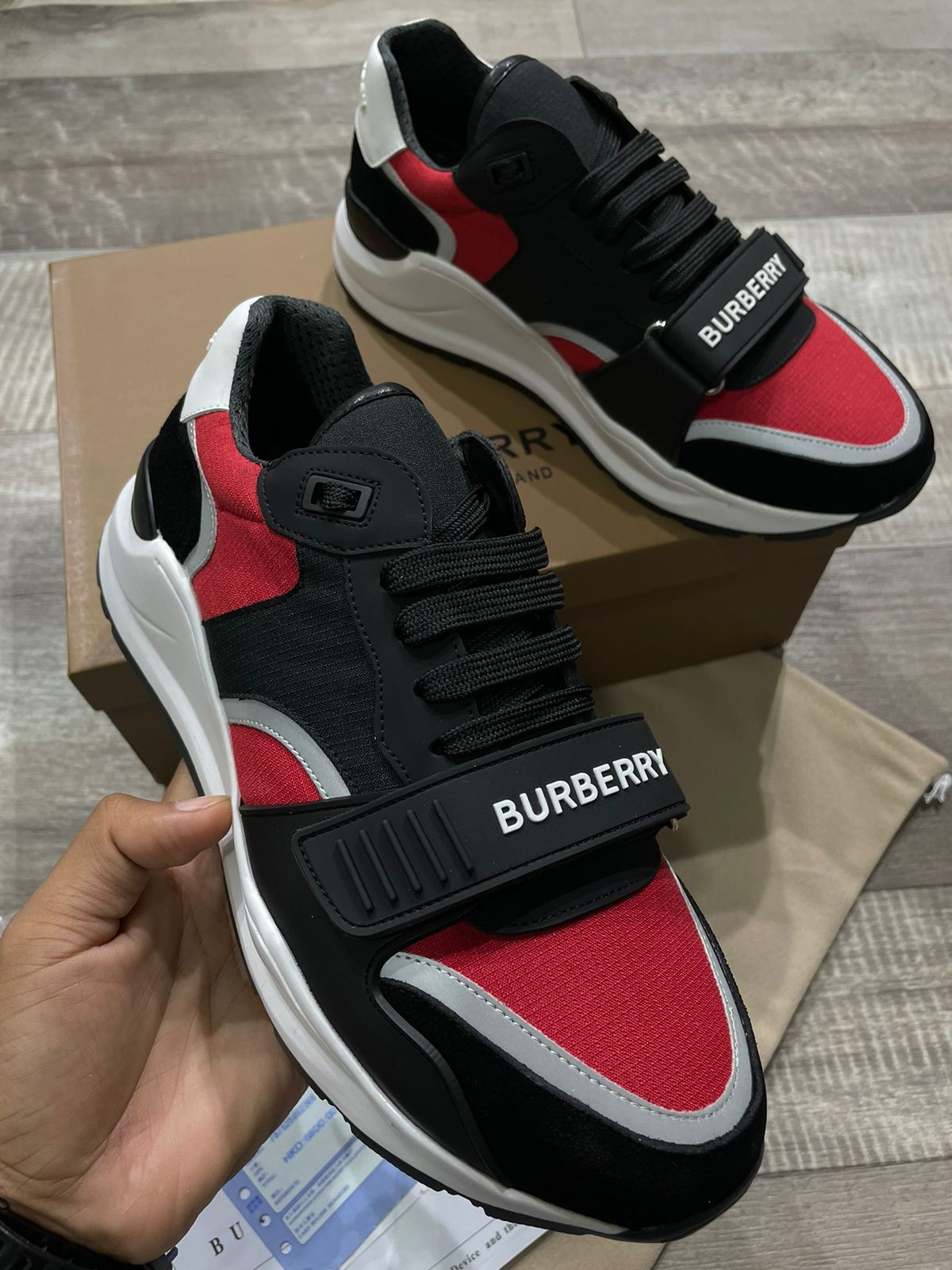 LUXURY SNEAKERS FOR MEN (RED)