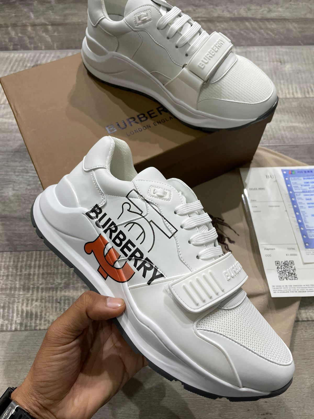 LUXURY SNEAKERS FOR MEN (WHITE)