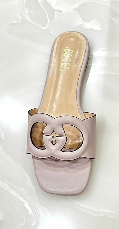 PREMIUM FLATS FOR WOMEN