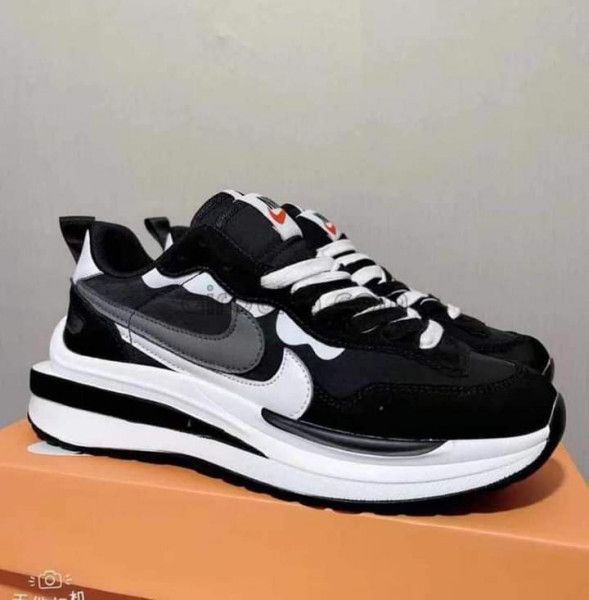 PREMIUM SACCAI WAFFLE SNEAKERS FOR MEN