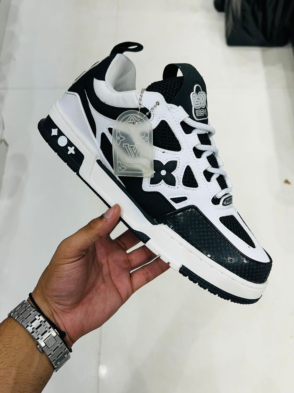 PREMIUM STAKE SNEAKERS FOR MEN