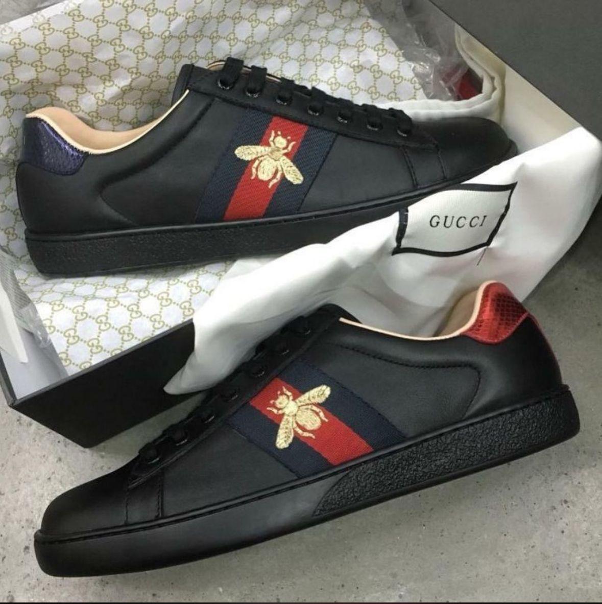 LUXURY BEE SNEAKERS FOR MEN