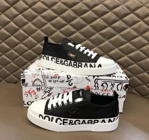 PREMIUM QUALITY SNEAKERS FOR MEN