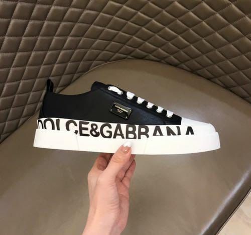 PREMIUM QUALITY SNEAKERS FOR MEN