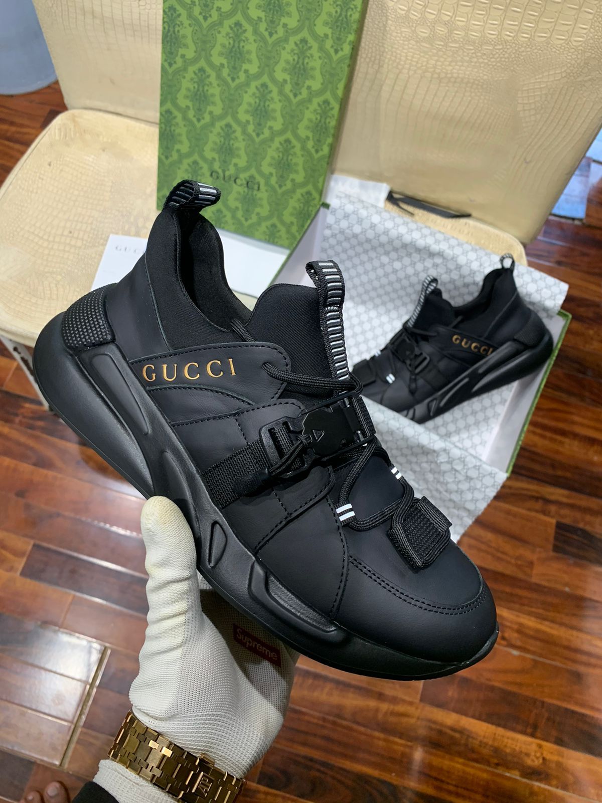 LUXURY SPORTS SNEAKER FOR MEN