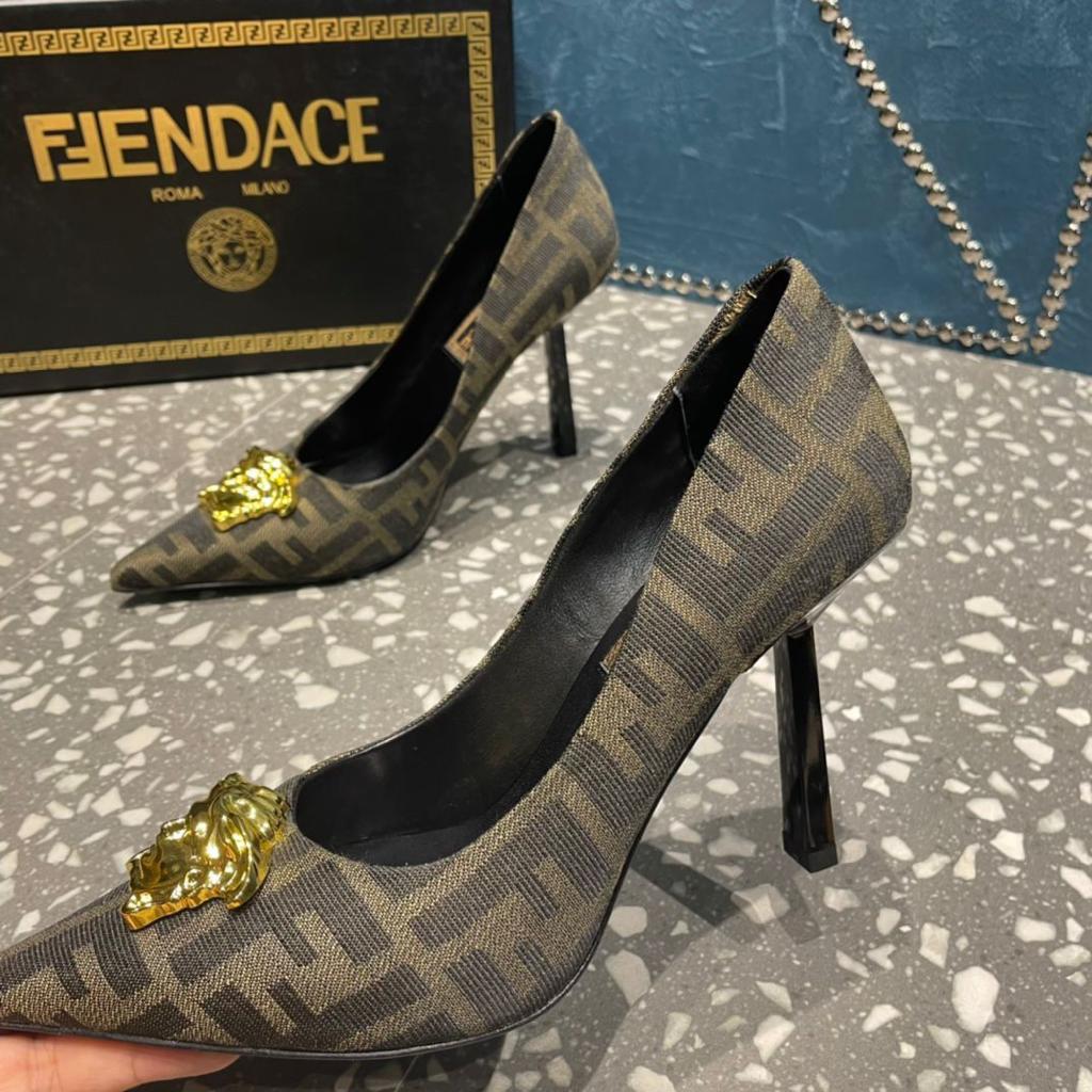 Metallic Buckle Leather Heels Sandals