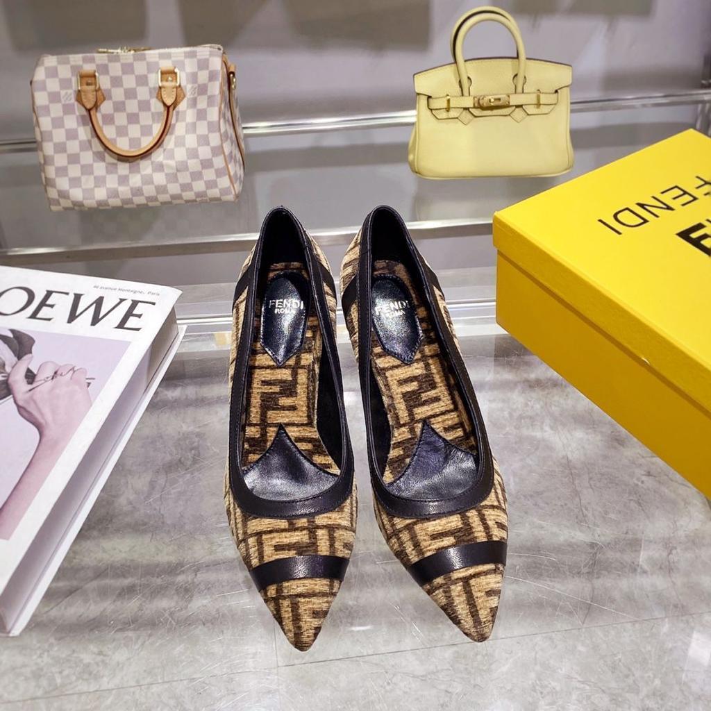 LUXURY HEELS IN STOCK FOR WOMEN