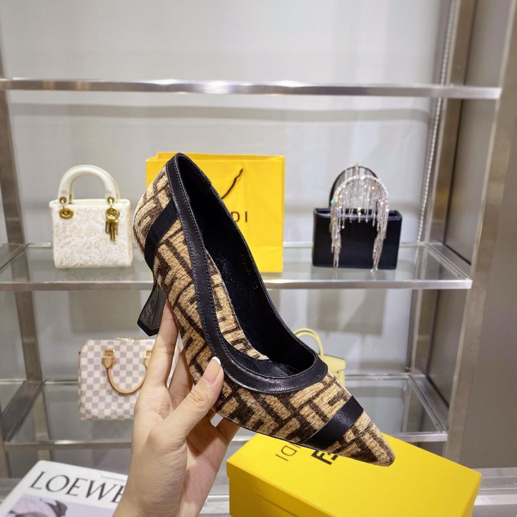 LUXURY HEELS IN STOCK FOR WOMEN