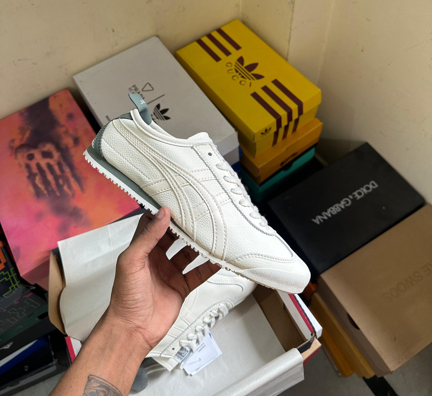 PREMIUM WHITE SNEAKERS FOR MEN