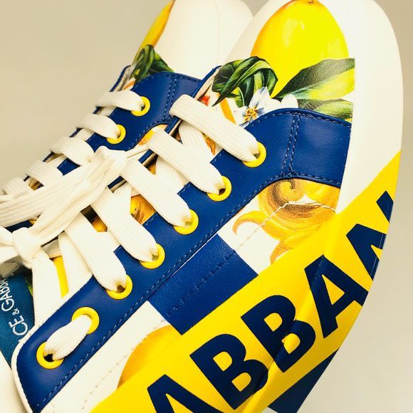 PREMIUM LUXURY SNEAKER IN STOCK