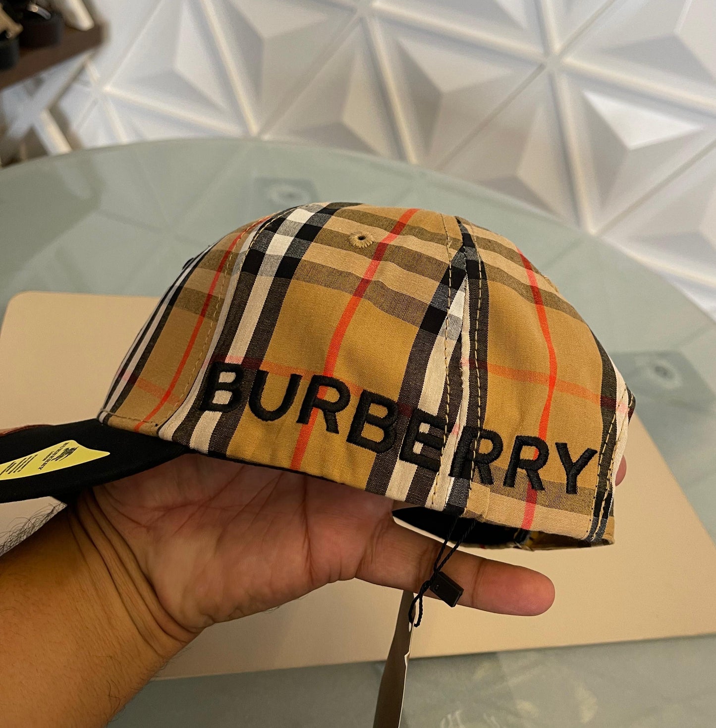 Luxury Embroidered Baseball Caps for Men and Women