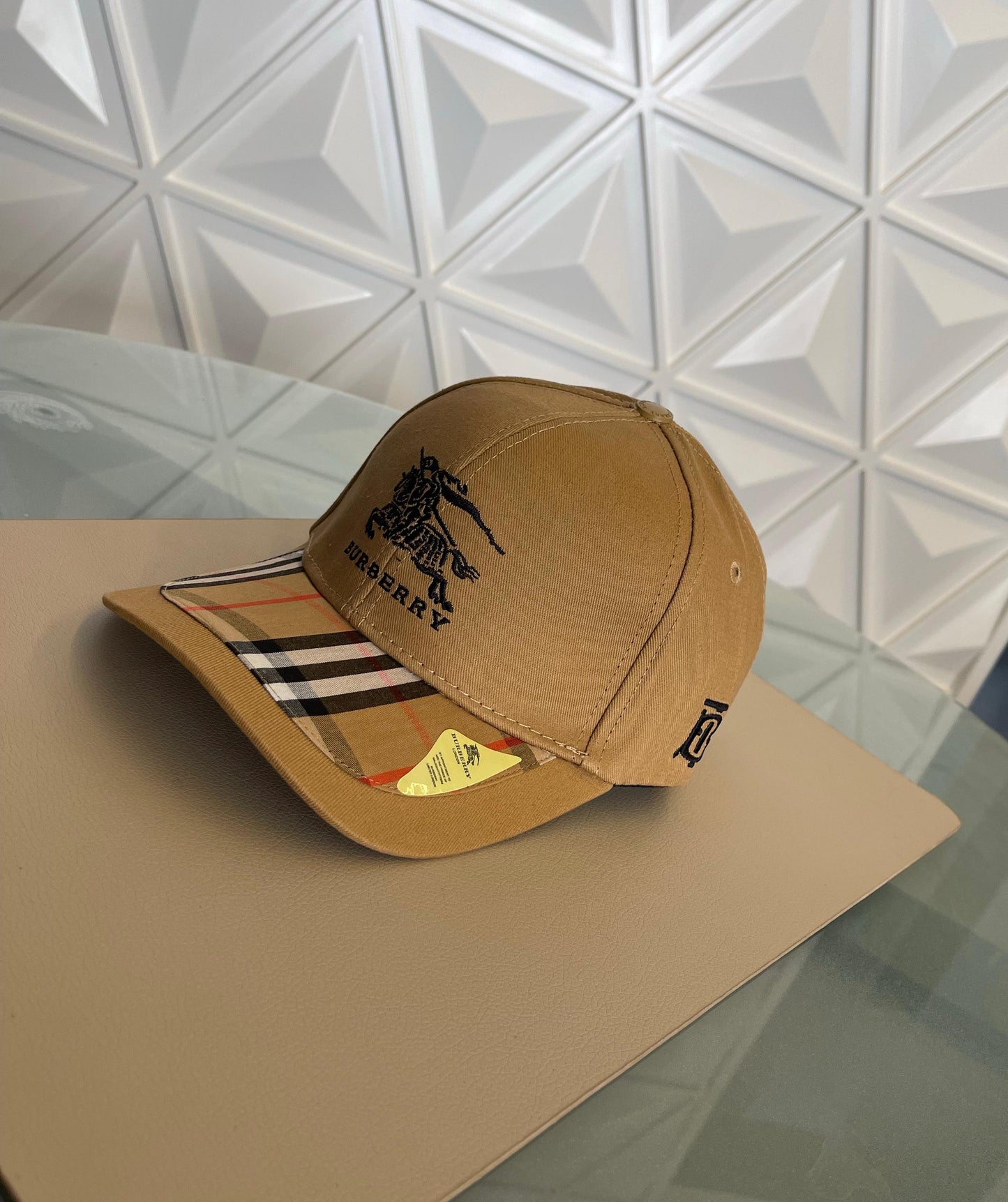 Luxury Embroidered Baseball Caps for Men and Women