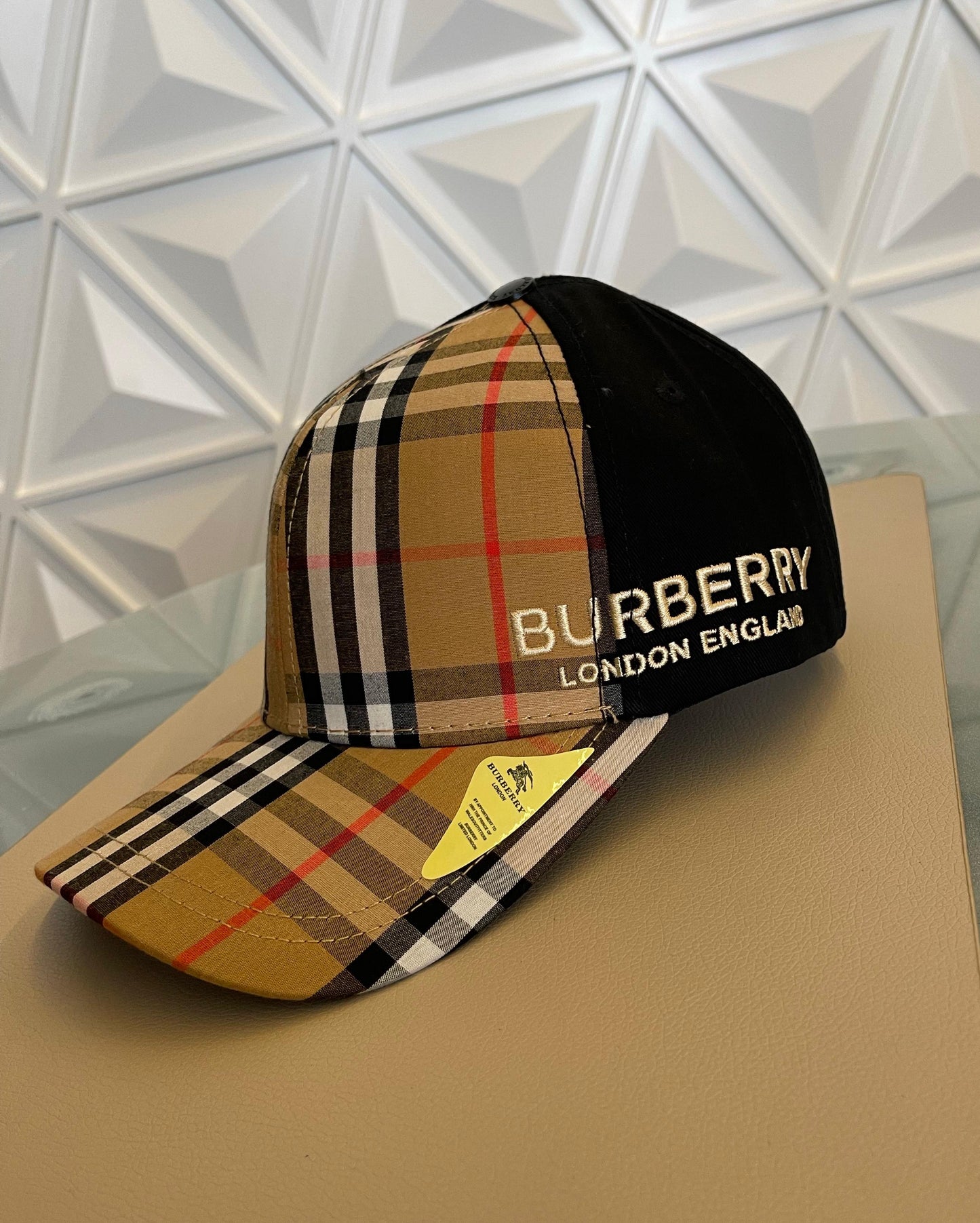 Luxury Embroidered Baseball Caps for Men and Women