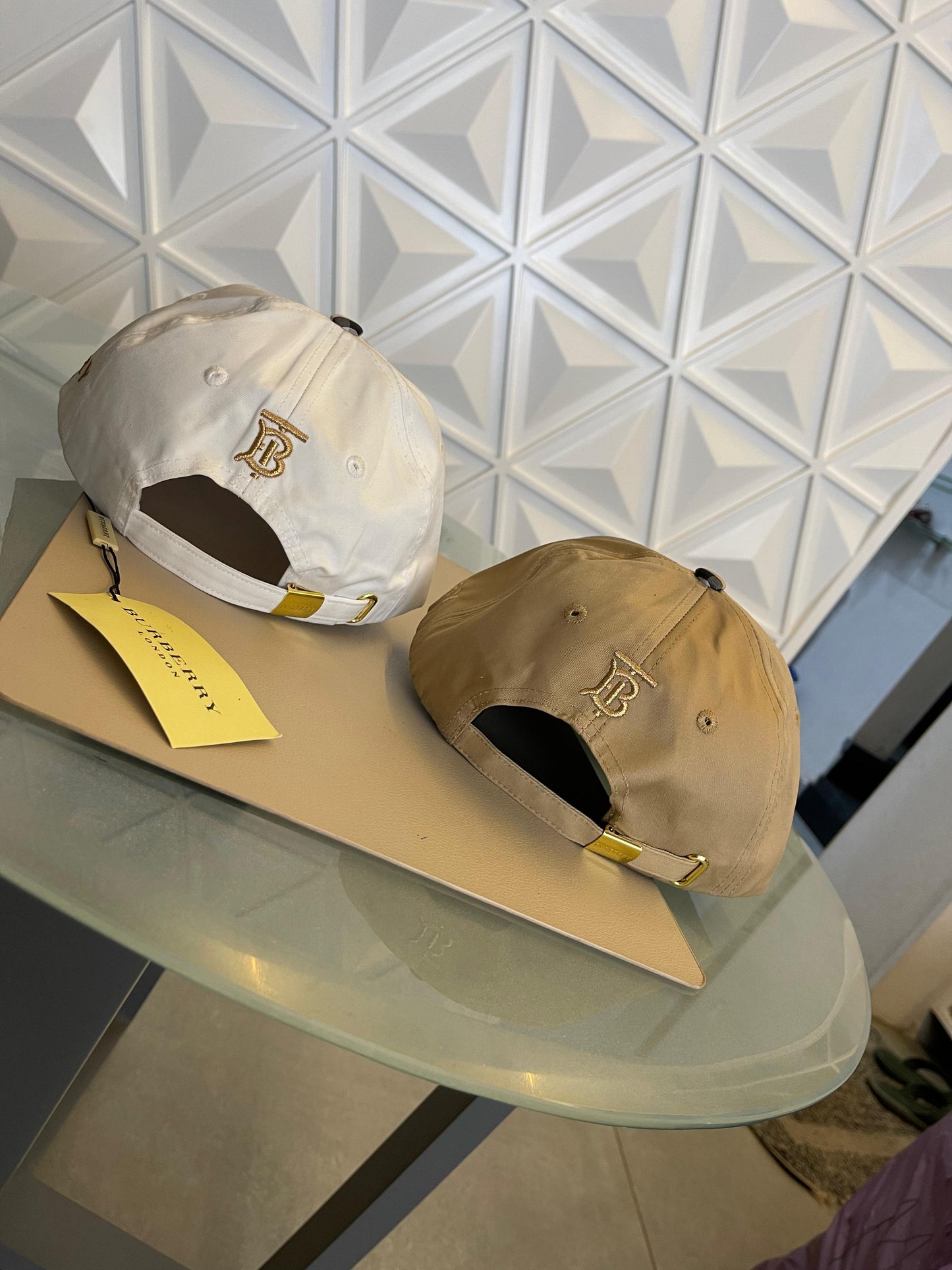 Luxury Embroidered Baseball Caps for Men and Women