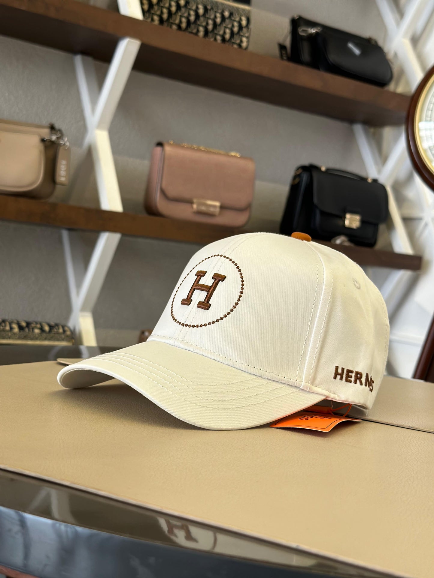 Luxury Embroidered Baseball Caps for Men and Women