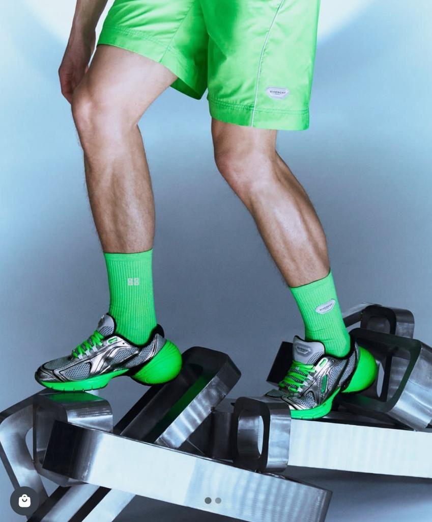 PREMIUM GREEN SHADE METALLIC STYLE SNEAKER