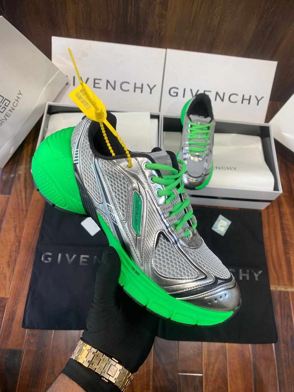 PREMIUM GREEN SHADE METALLIC STYLE SNEAKER