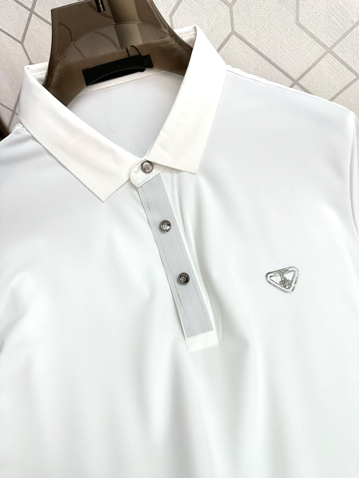 LUXURY LOGO TEES FOR MEN
