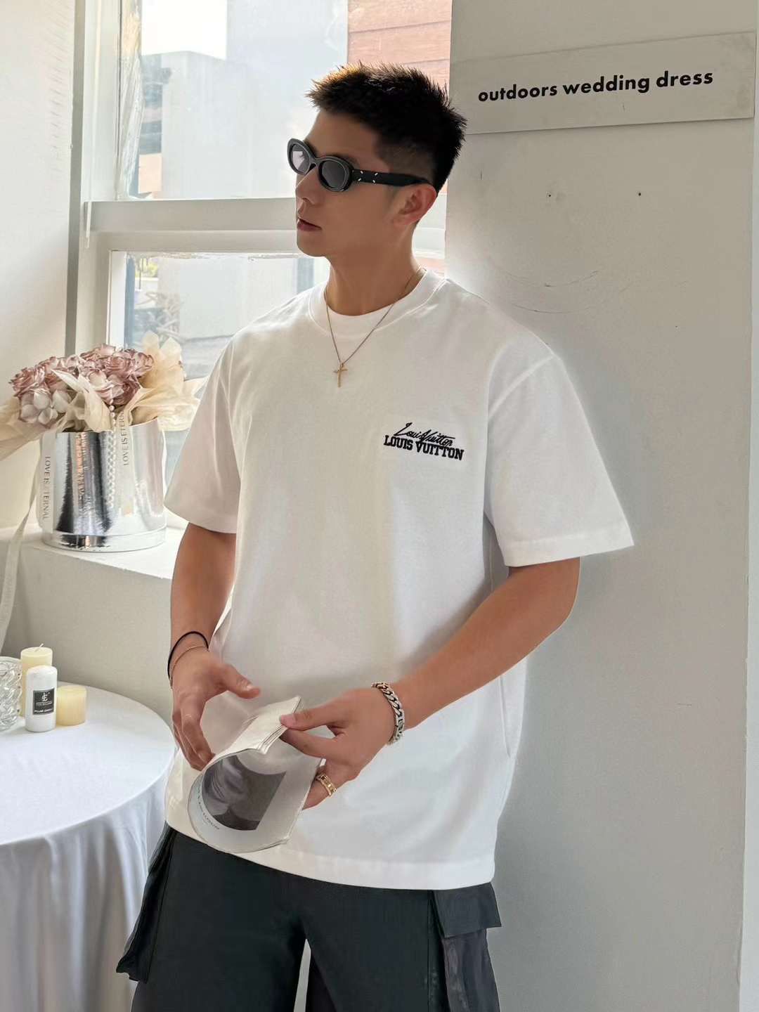 EMBROIDERED DROP SHOULDER TEES(WHITE)