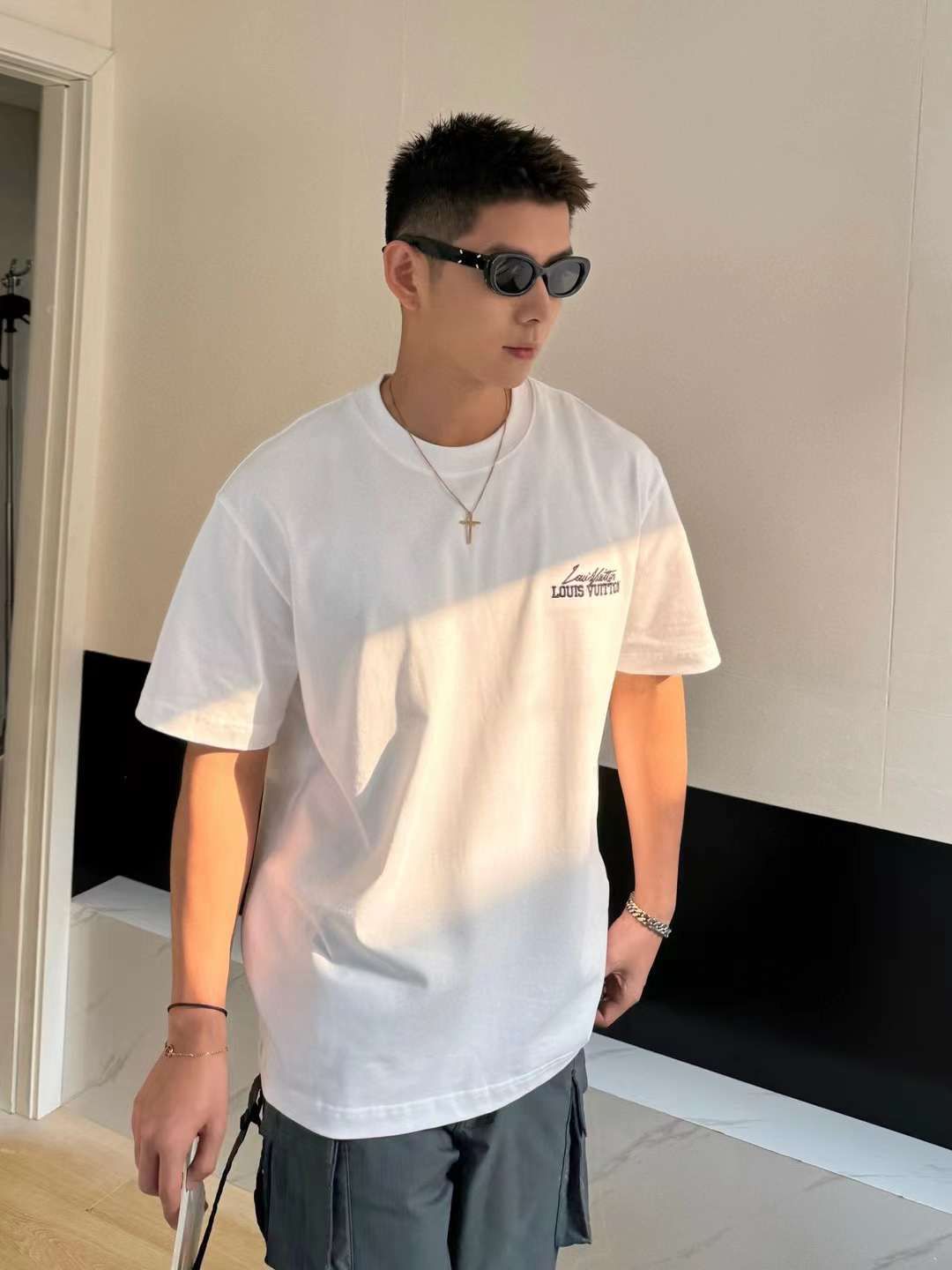 EMBROIDERED DROP SHOULDER TEES(WHITE)