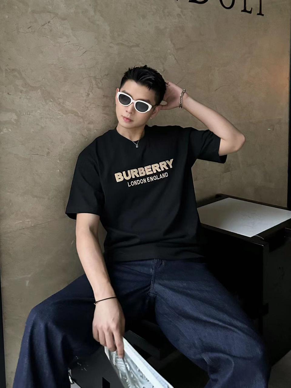 LUXURY DROP SHOULDER ROUND NECK TEES (BLACK)