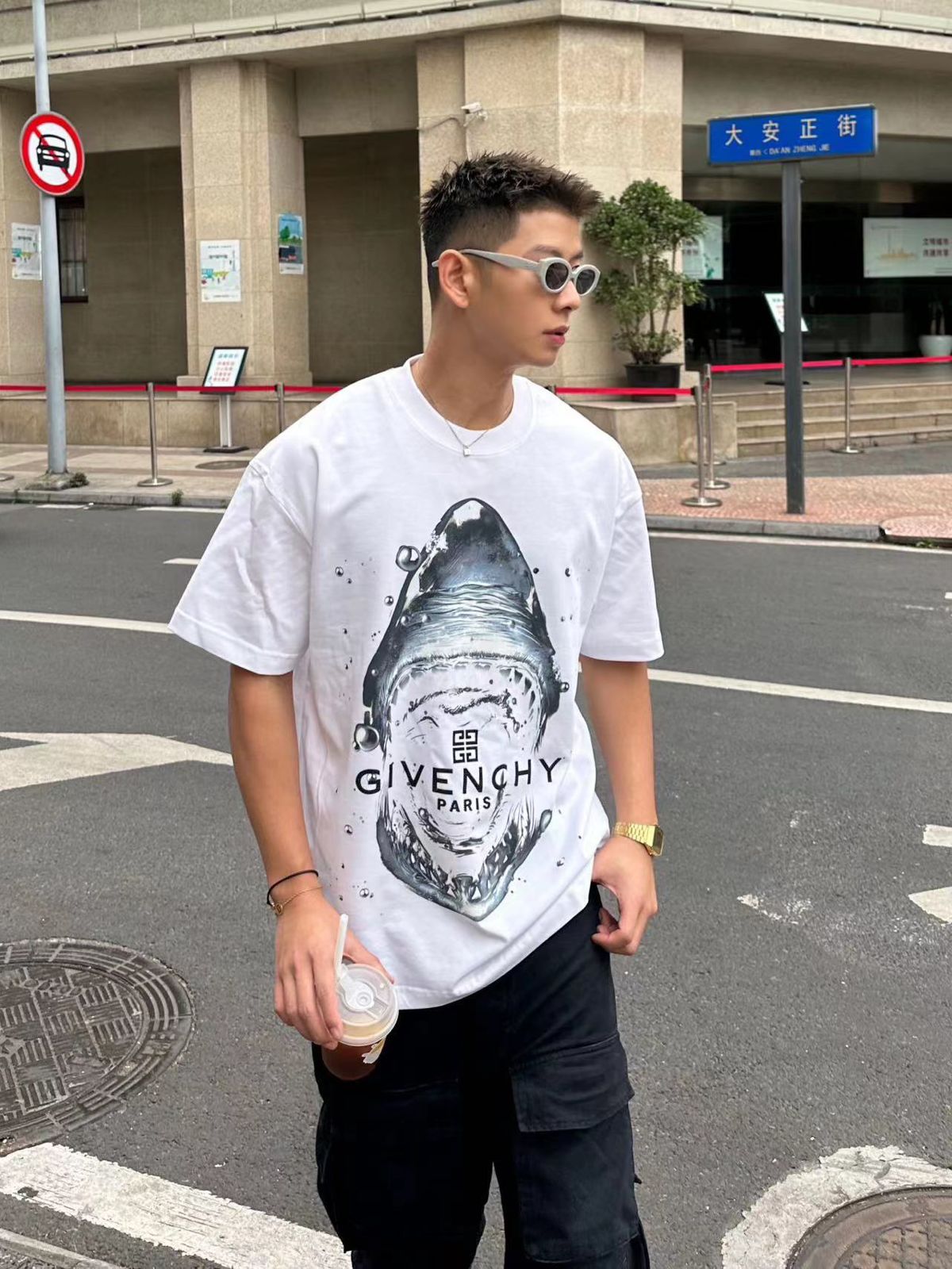 PREMIUM DROP SHOULDER T-SHIRTS FOR MEN