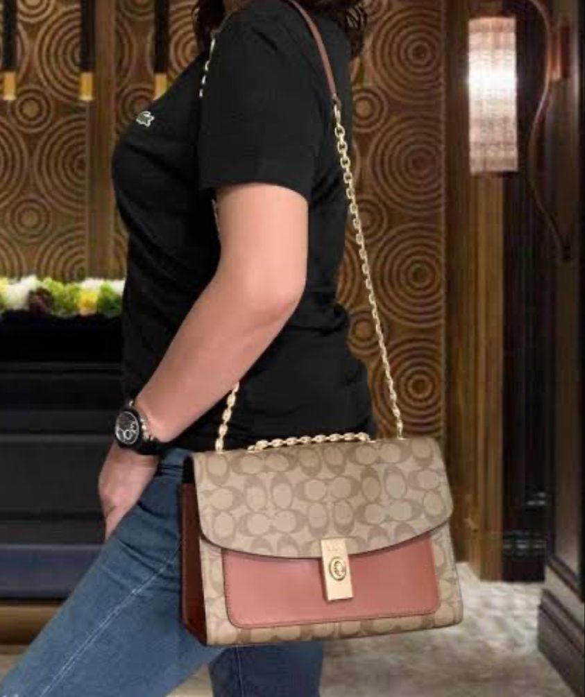 PREMIUM LANE HANDBAG CUM SLING