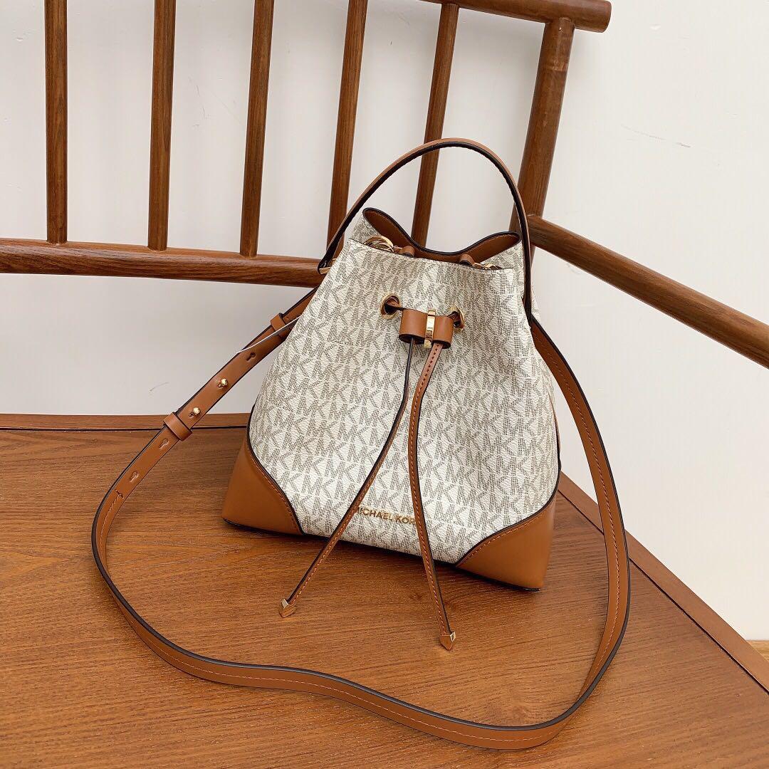 Premium Mercer Logo Bucket Bag