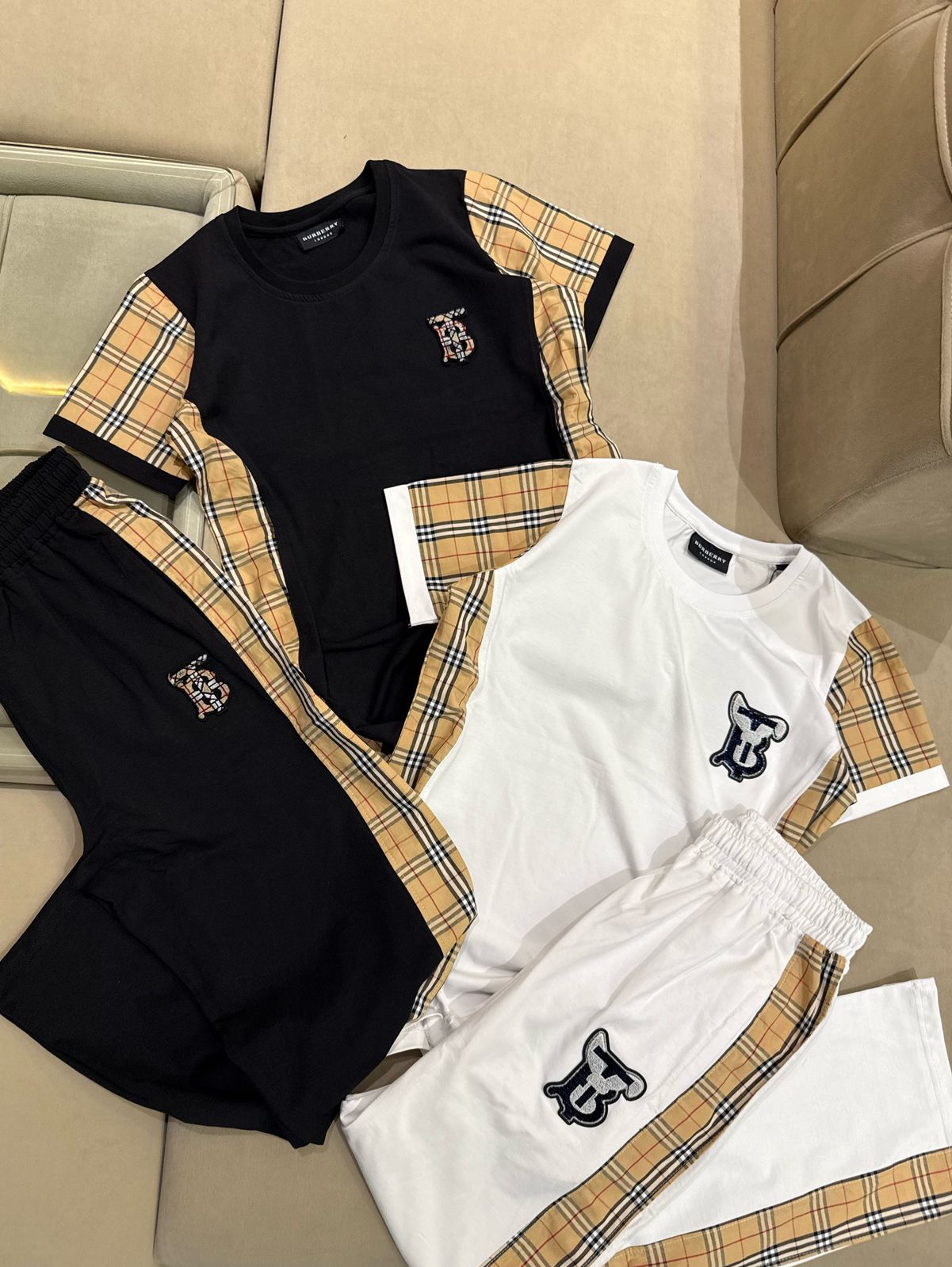 LUXURY CORDSET FOR WOMEN WITH CHECK PATTERN