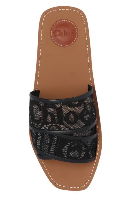LUXURY WOODY FLATS FOR WOMEN