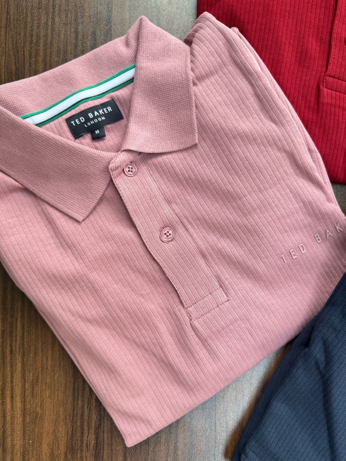 SOLID PATTERN POLO FOR MEN