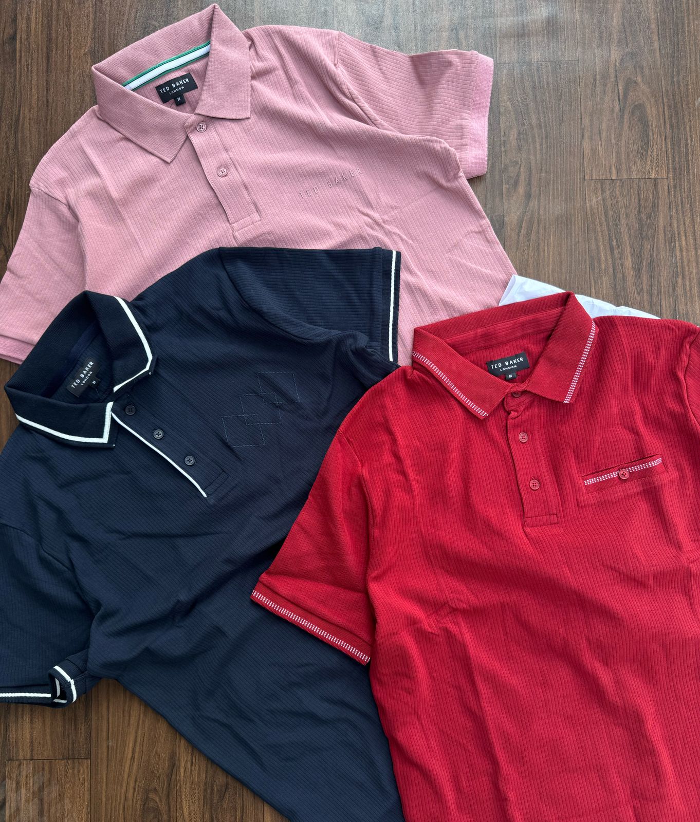 SOLID PATTERN POLO FOR MEN