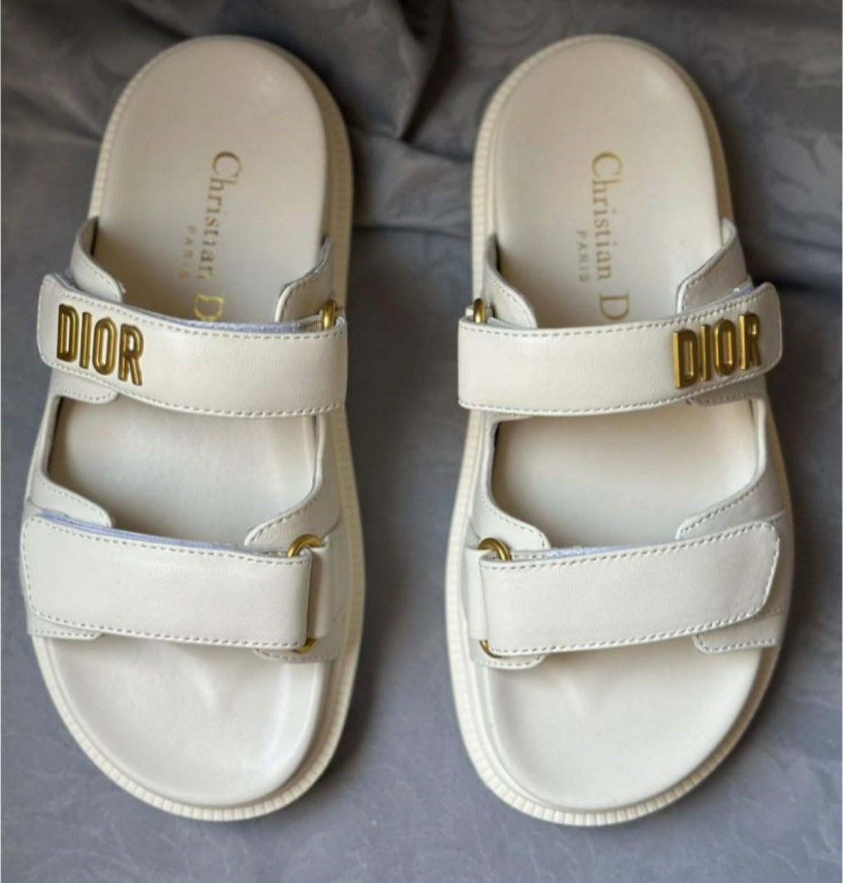 LUXURY INITIAL SLIDES FOR WOMEN