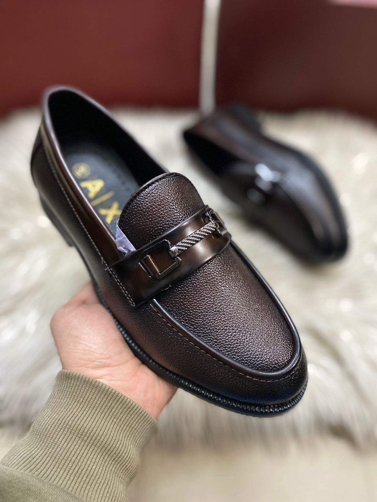 Luxury Textured Formal Loafers For Men