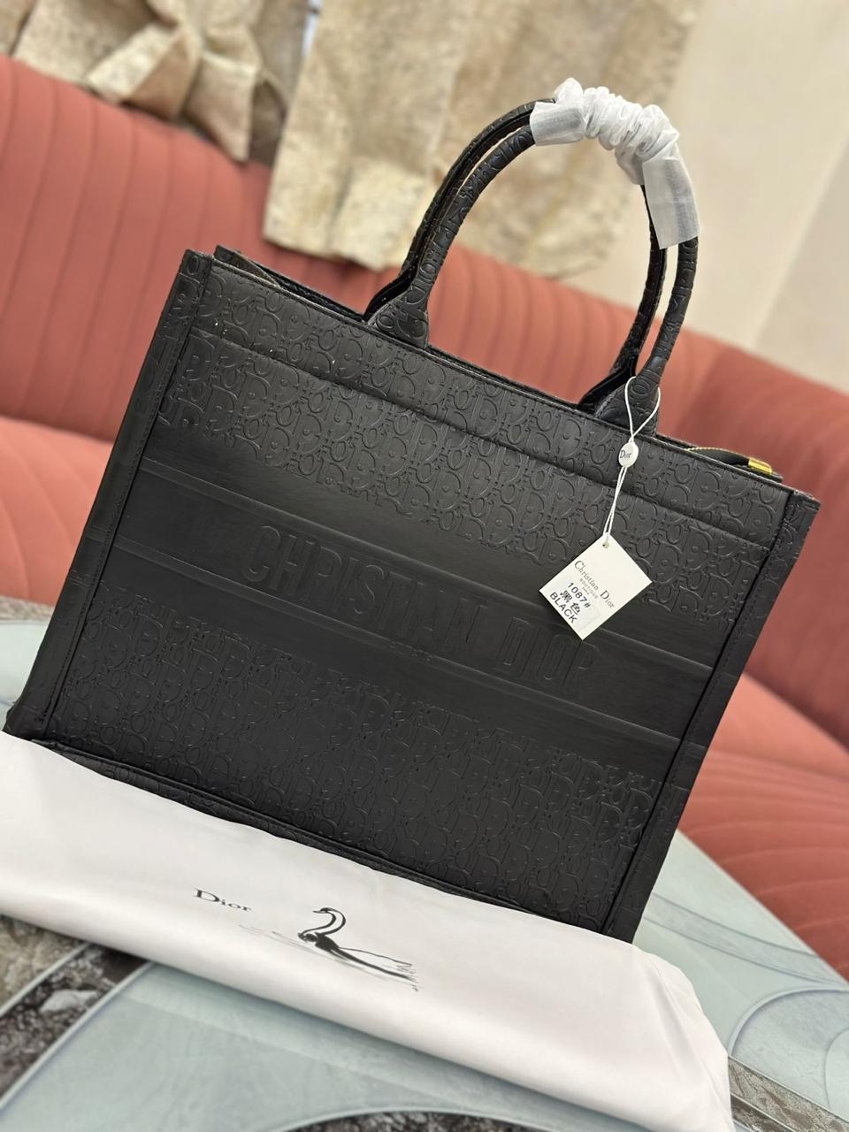 EMBOSSED BOOK TOTE LARGE SIZE