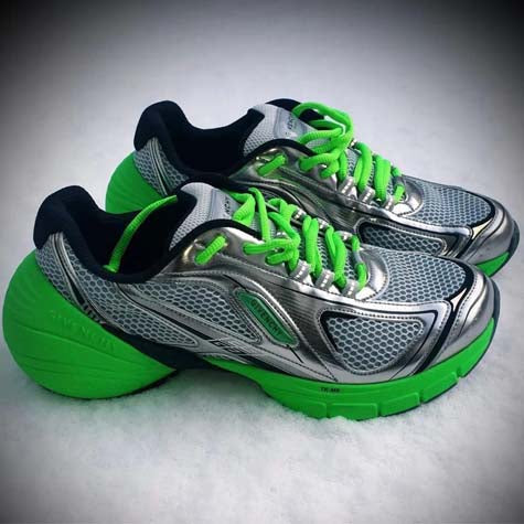 PREMIUM GREEN SHADE METALLIC STYLE SNEAKER