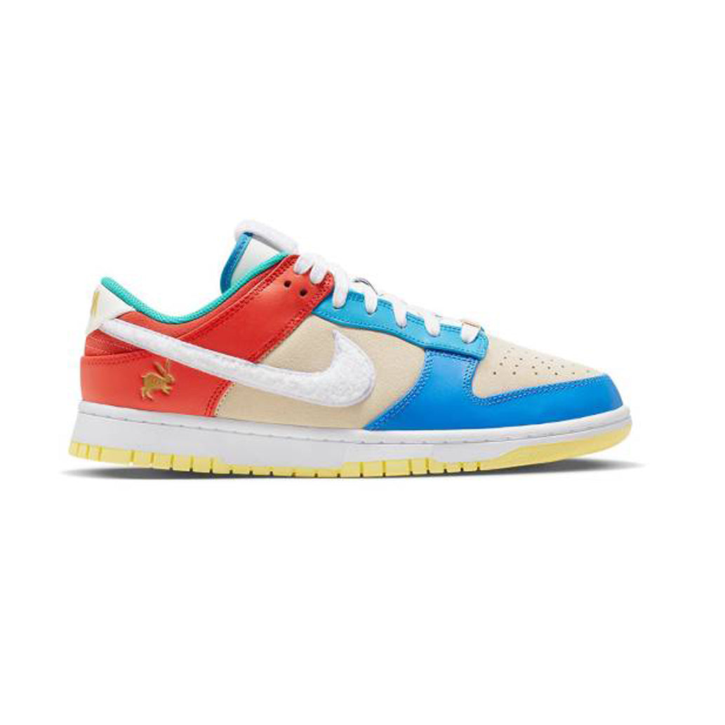 DUNK YEAR OF THE RABBIT FOSSIL STONE SNEAKER FOR MEN (BLUE)