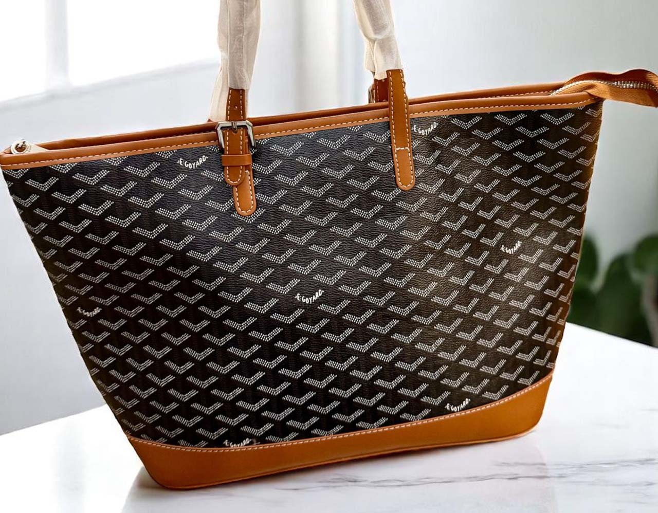 Luxury Artois PM Handbag